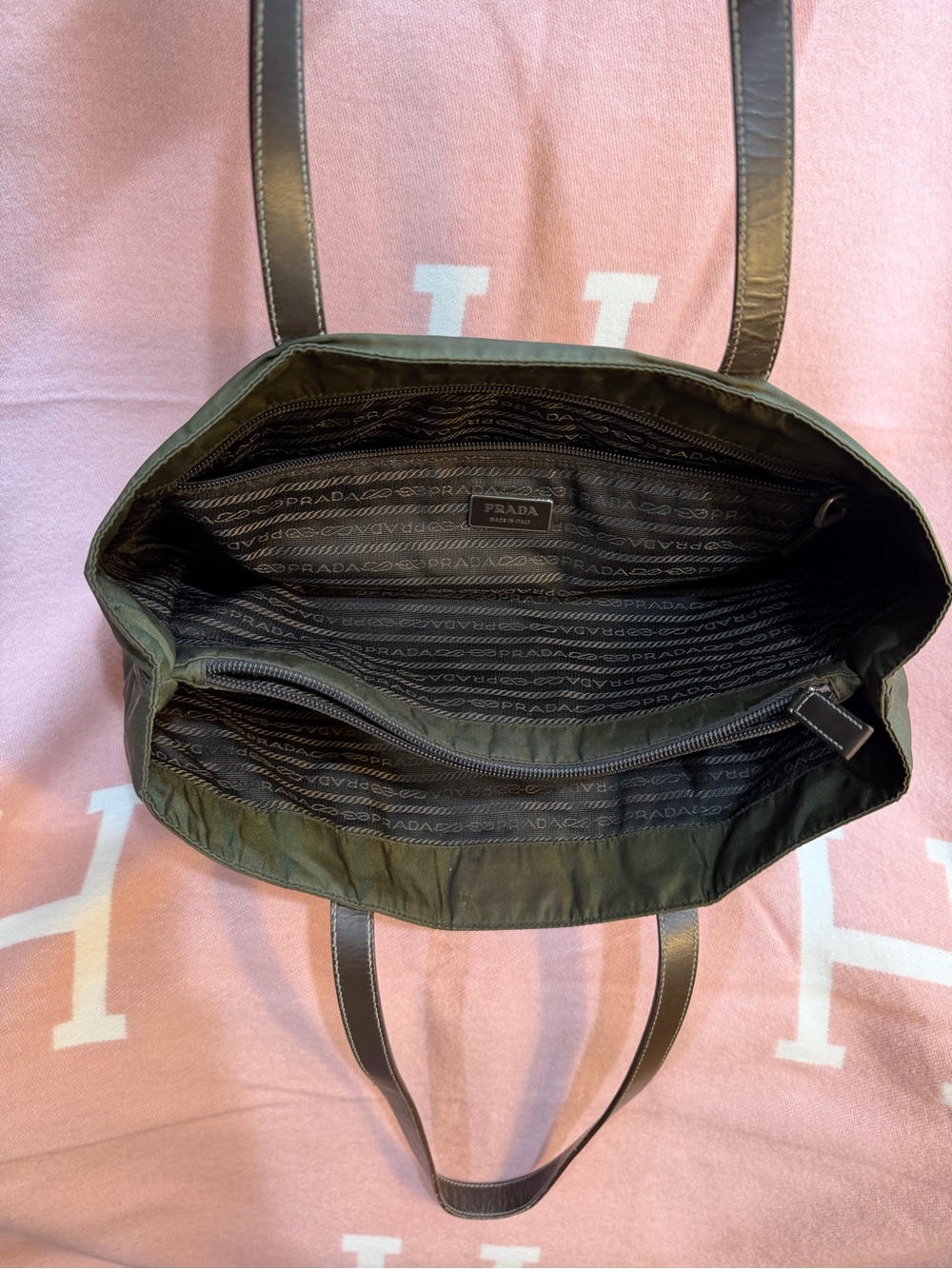 Prada⭐️Olive Green Nylon Bag! Leather. Offers welcome.⭐️ - Picture 7 of 14